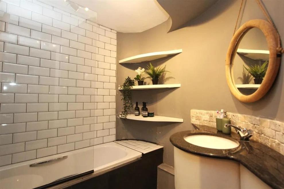 Large New-York Style Apartment In City Centre Leeds  Exterior foto